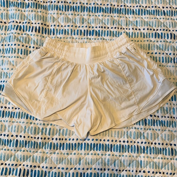 Lululemon Hotty Hot short long 4” - Picture 2 of 6